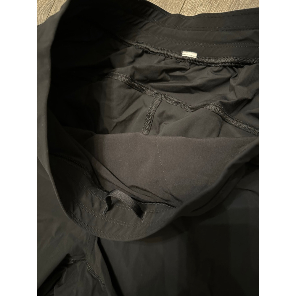 Women's Lululemon Black Jogger Pants Size 8 - Picture 5 of 7